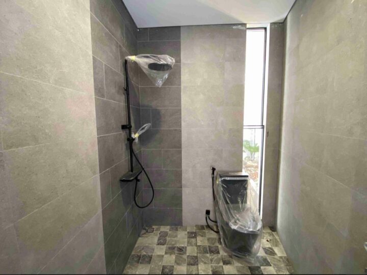 Bathroom at We Villa Cemagi